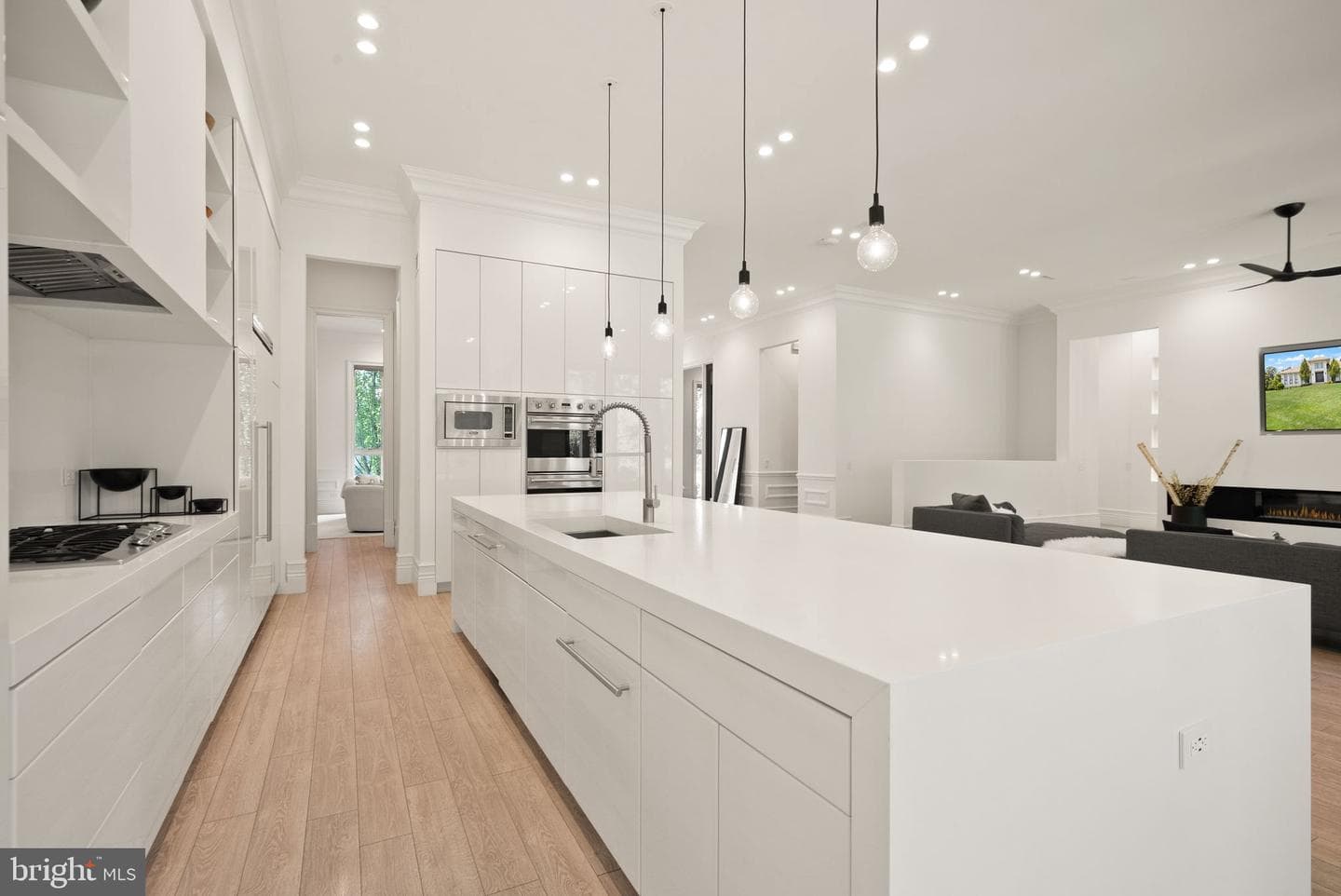 23023 Lavender Valley Court photo 5