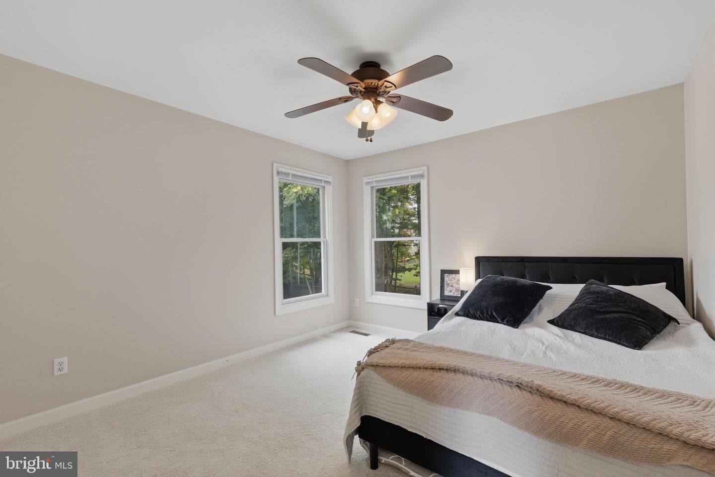 20644 Cutwater Place photo 36
