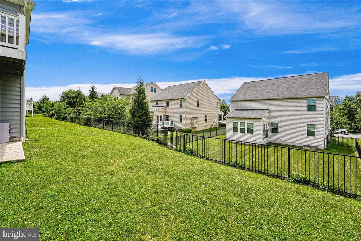 25833 Sycamore Grove Place photo 44