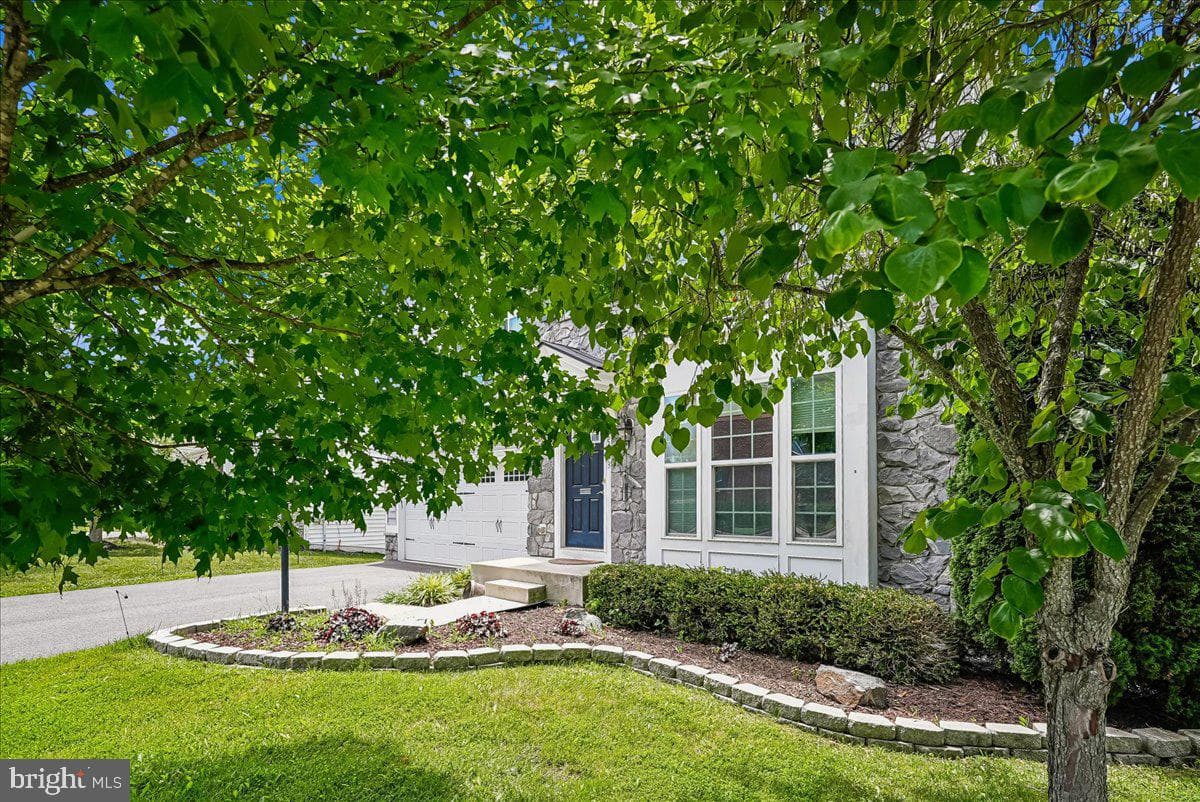 25833 Sycamore Grove Place photo 47
