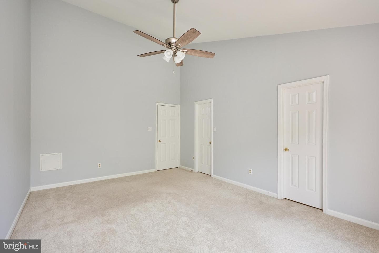 890 Tall Oaks Square SE photo 19