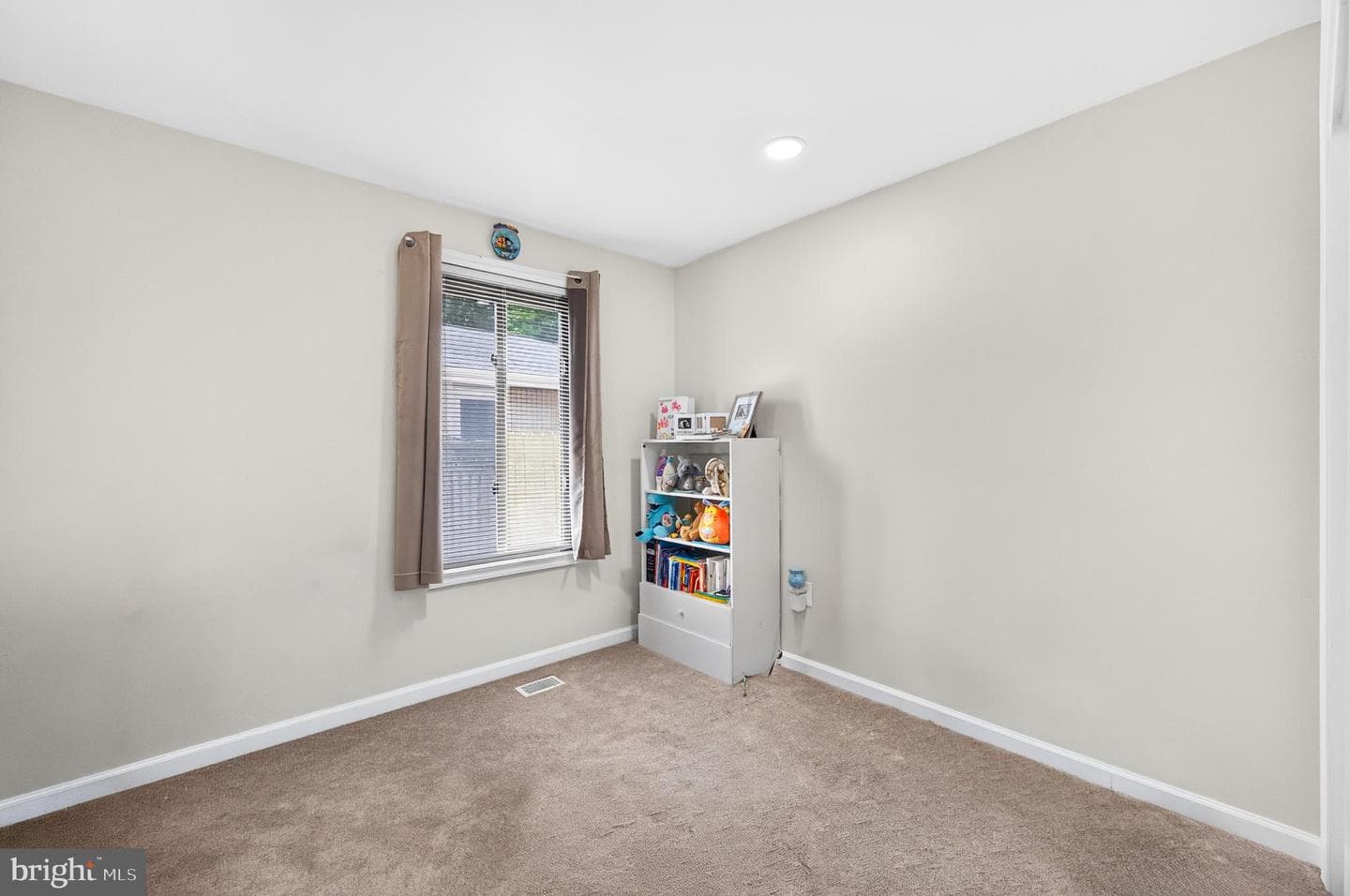 160 Magnolia Road photo 15