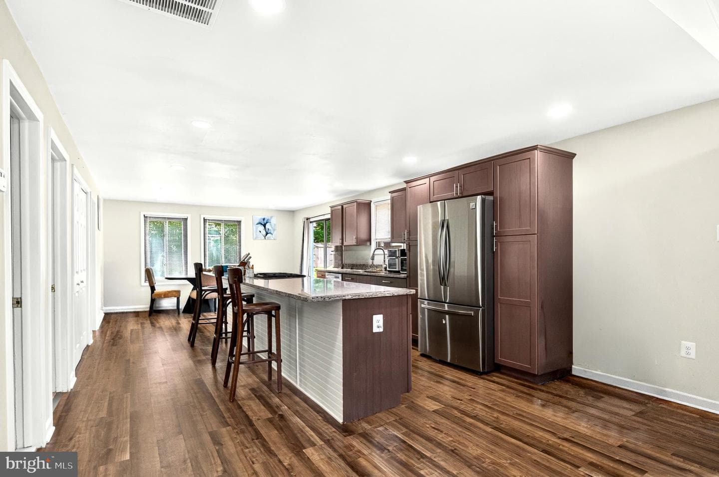 160 Magnolia Road photo 4