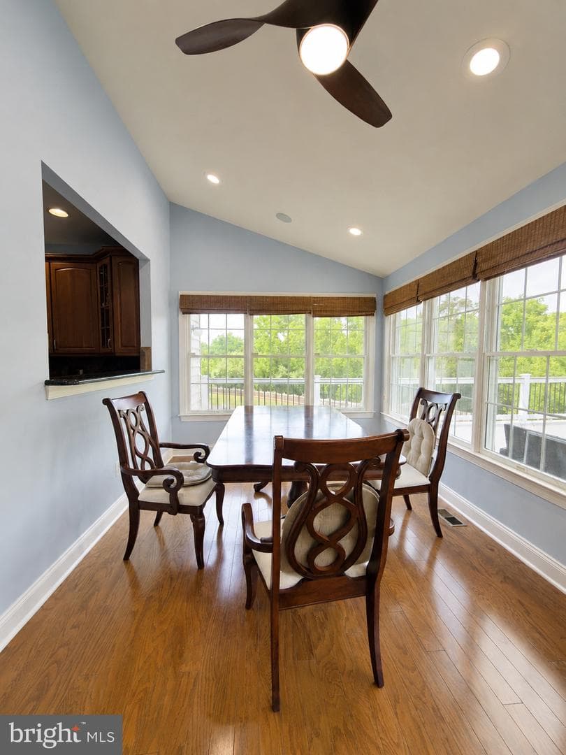 43100 Addlestone Place photo 15