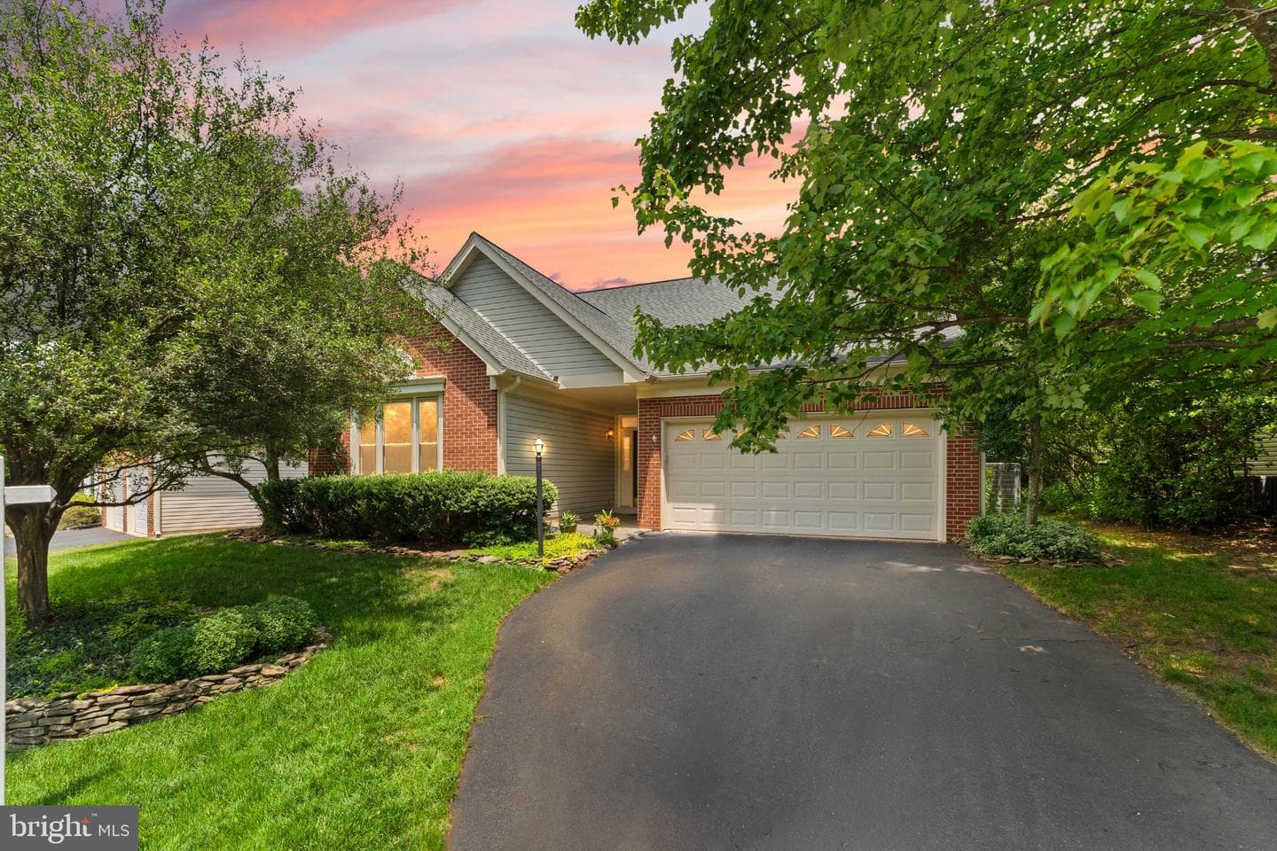 21004 Fowlers Mill Circle, Ashburn