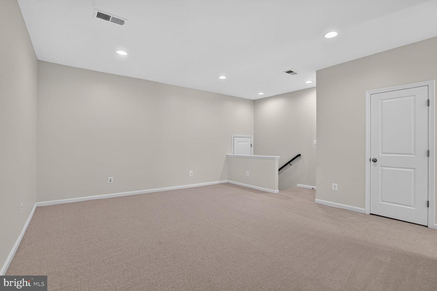 42274 Peregrine Terrace photo 10