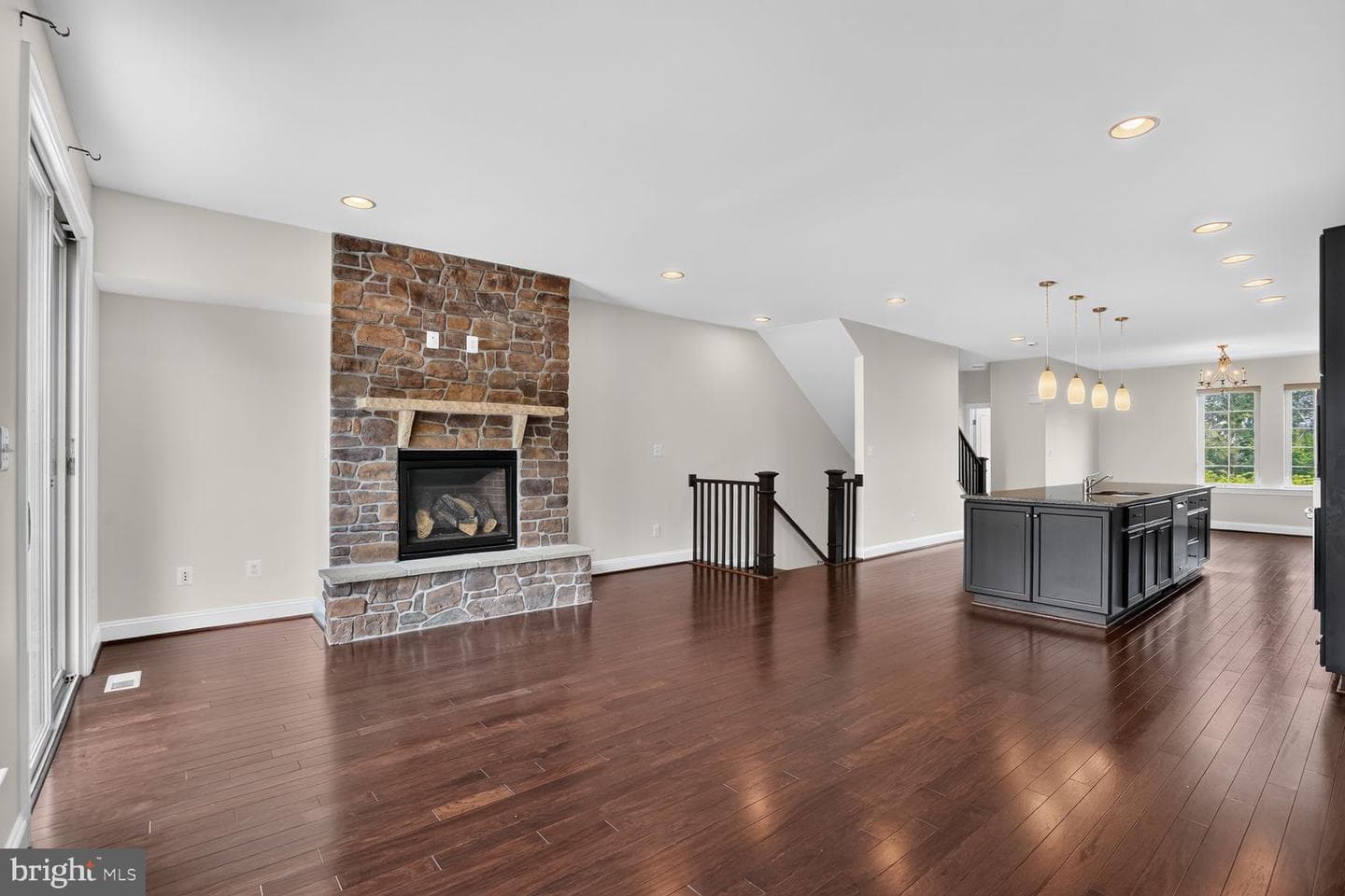 42274 Peregrine Terrace photo 14