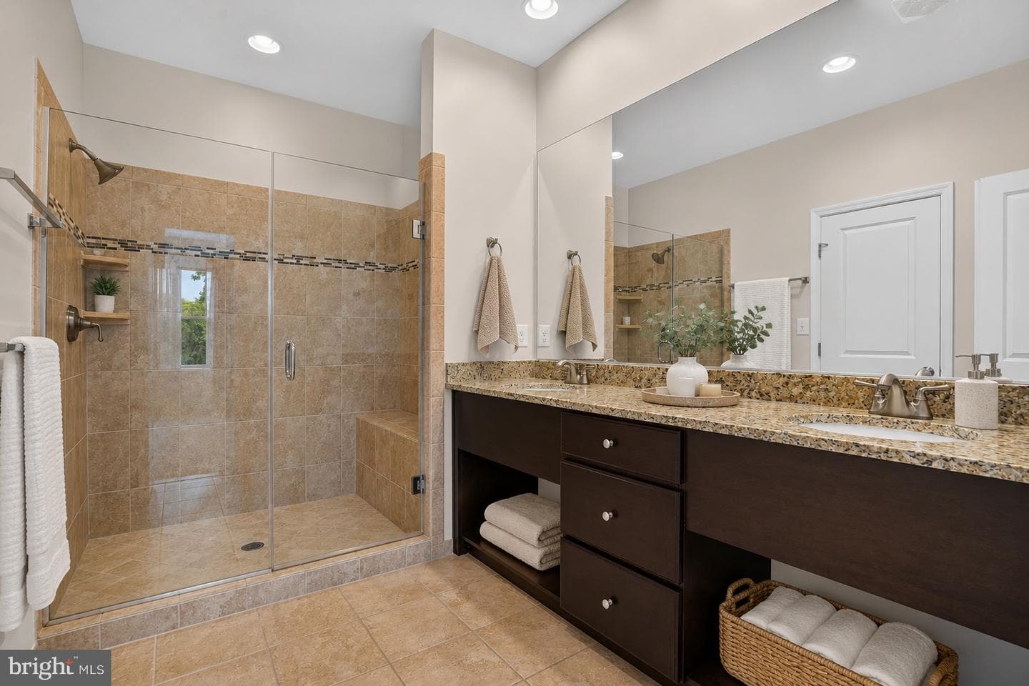 42274 Peregrine Terrace photo 41