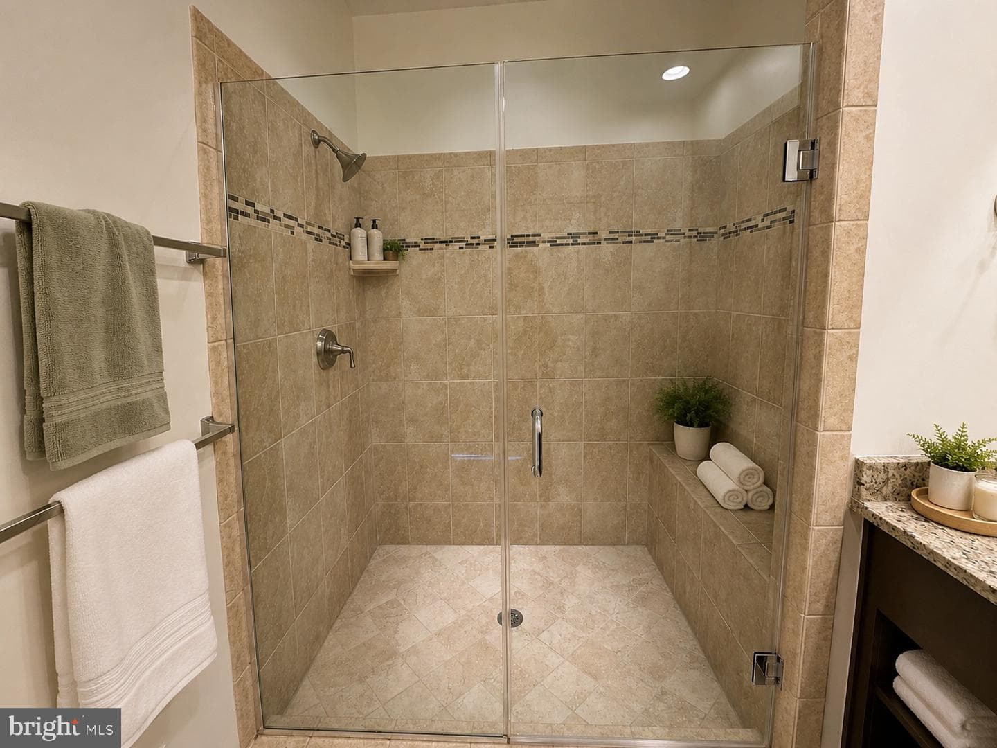 42274 Peregrine Terrace photo 42