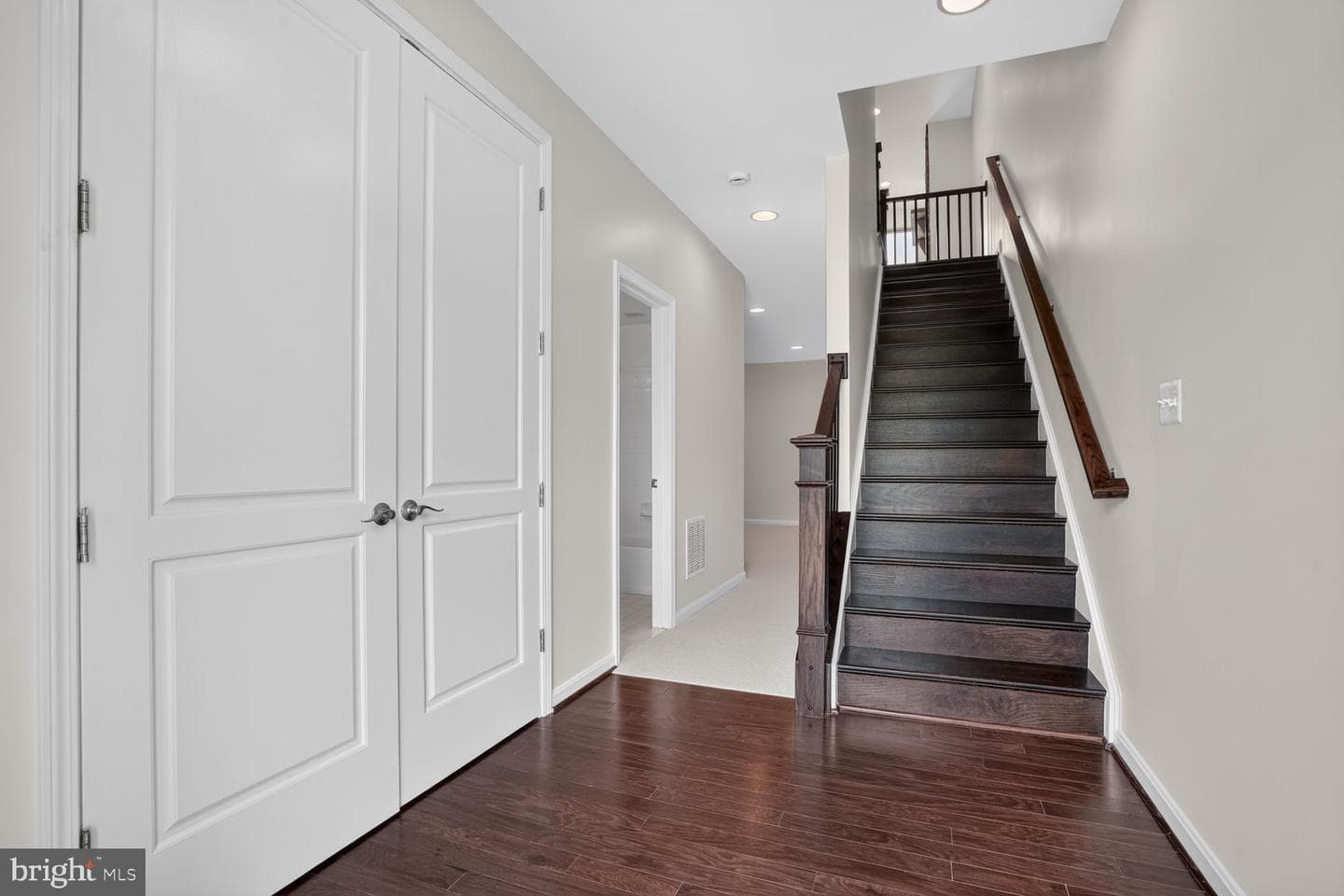 42274 Peregrine Terrace photo 5