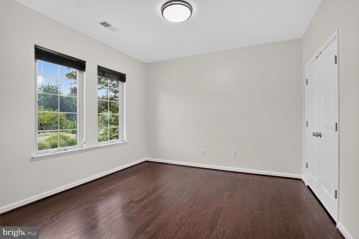 42274 Peregrine Terrace photo 8