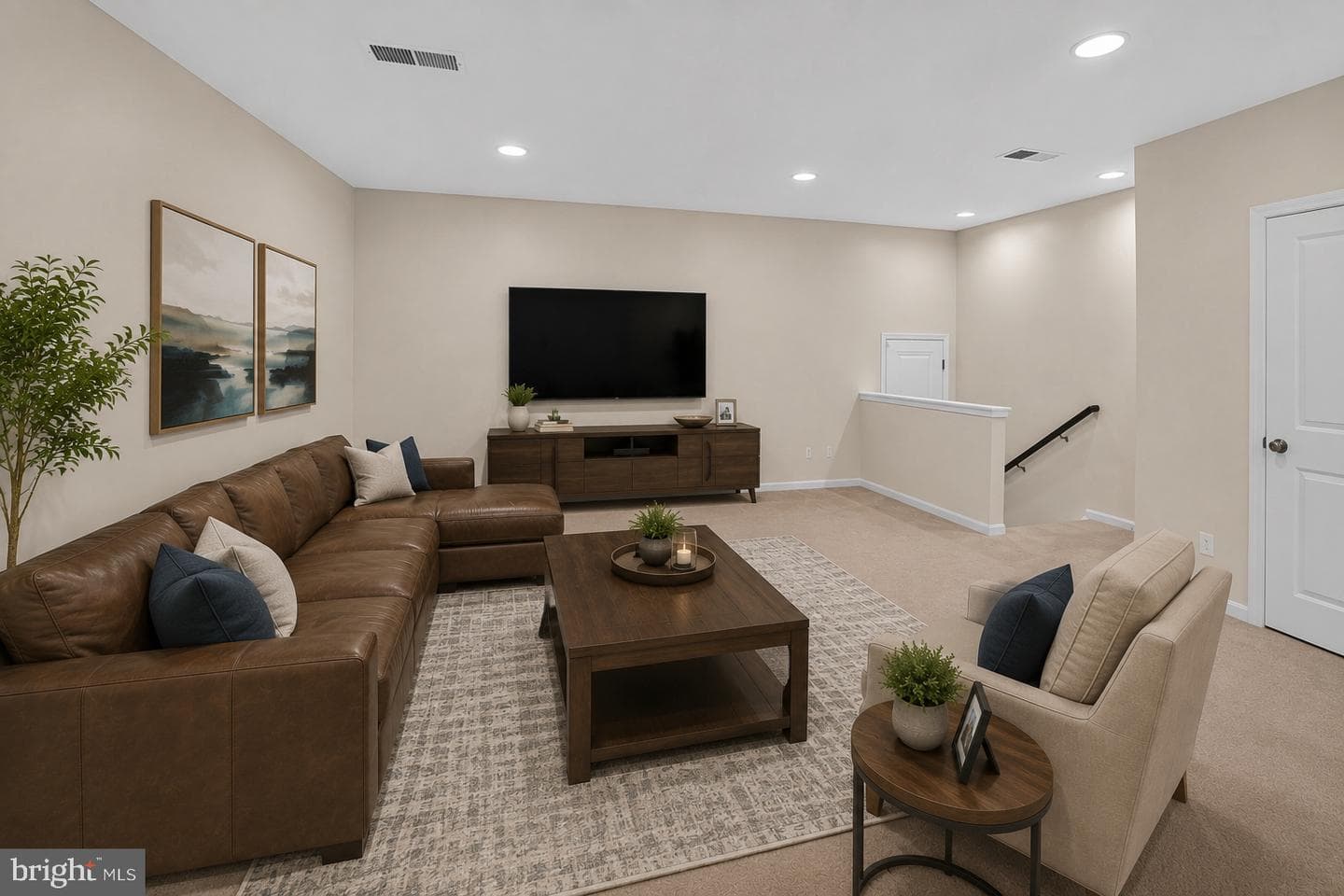 42274 Peregrine Terrace photo 9