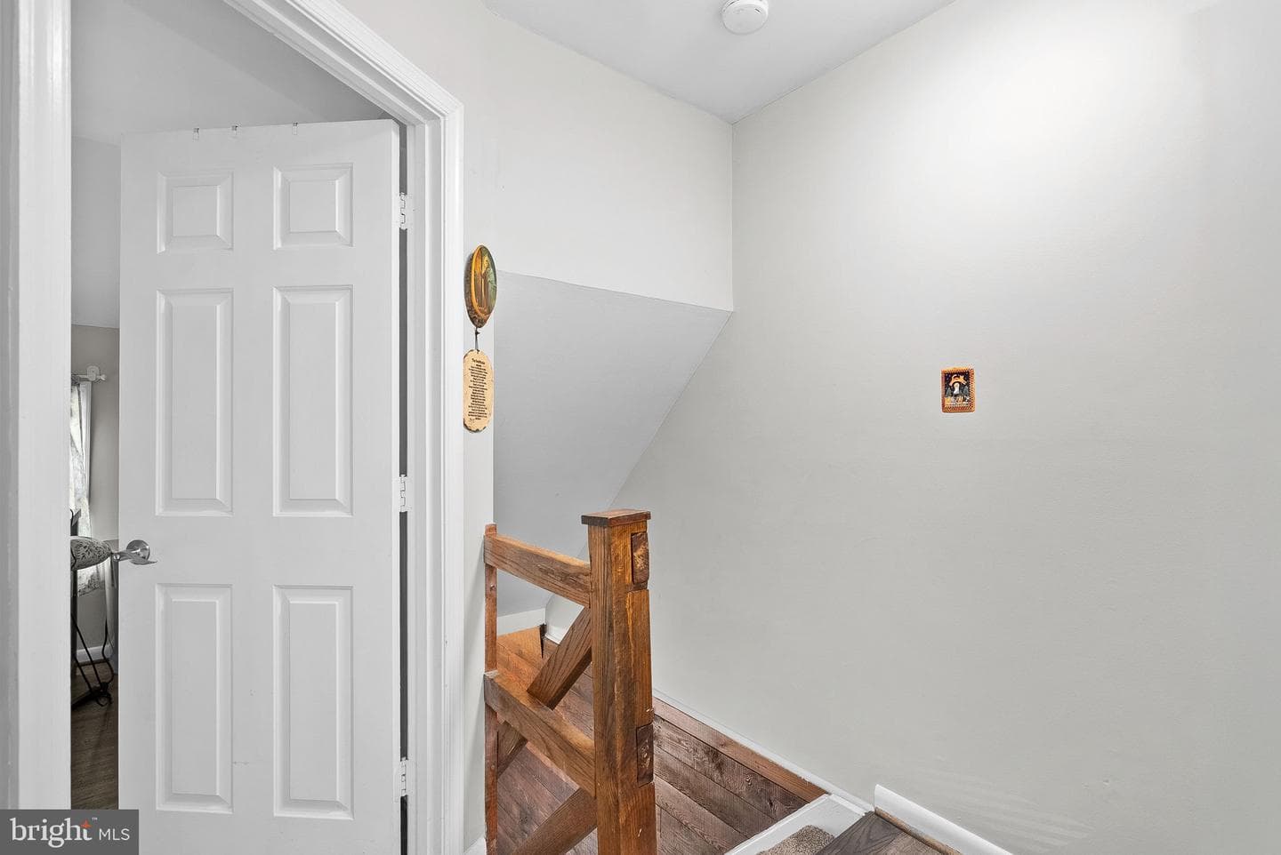 9 Burke Circle photo 24