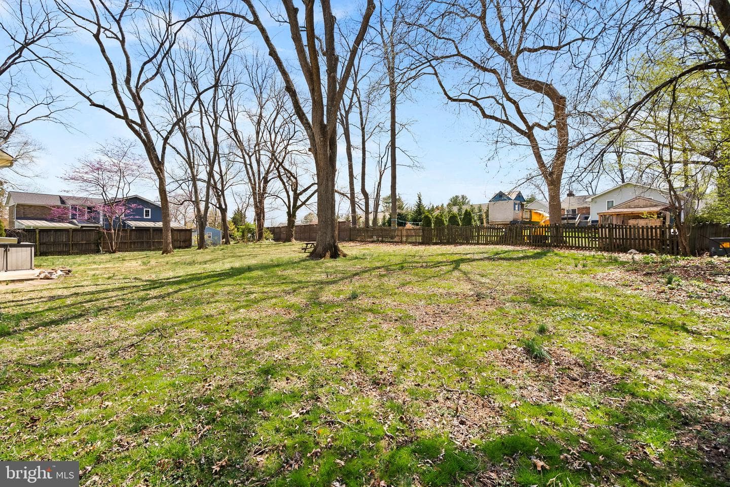 9 Burke Circle photo 26