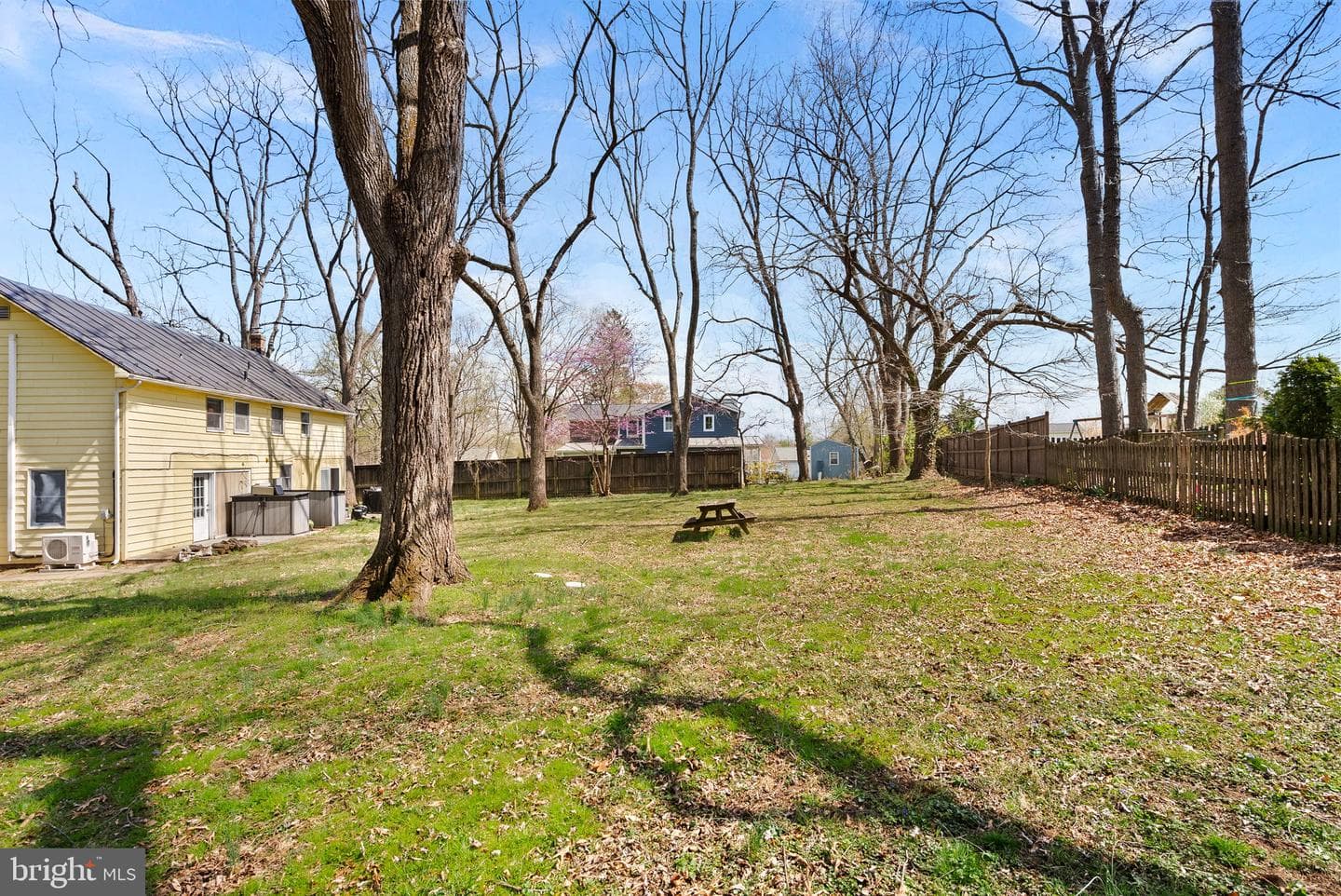 9 Burke Circle photo 5