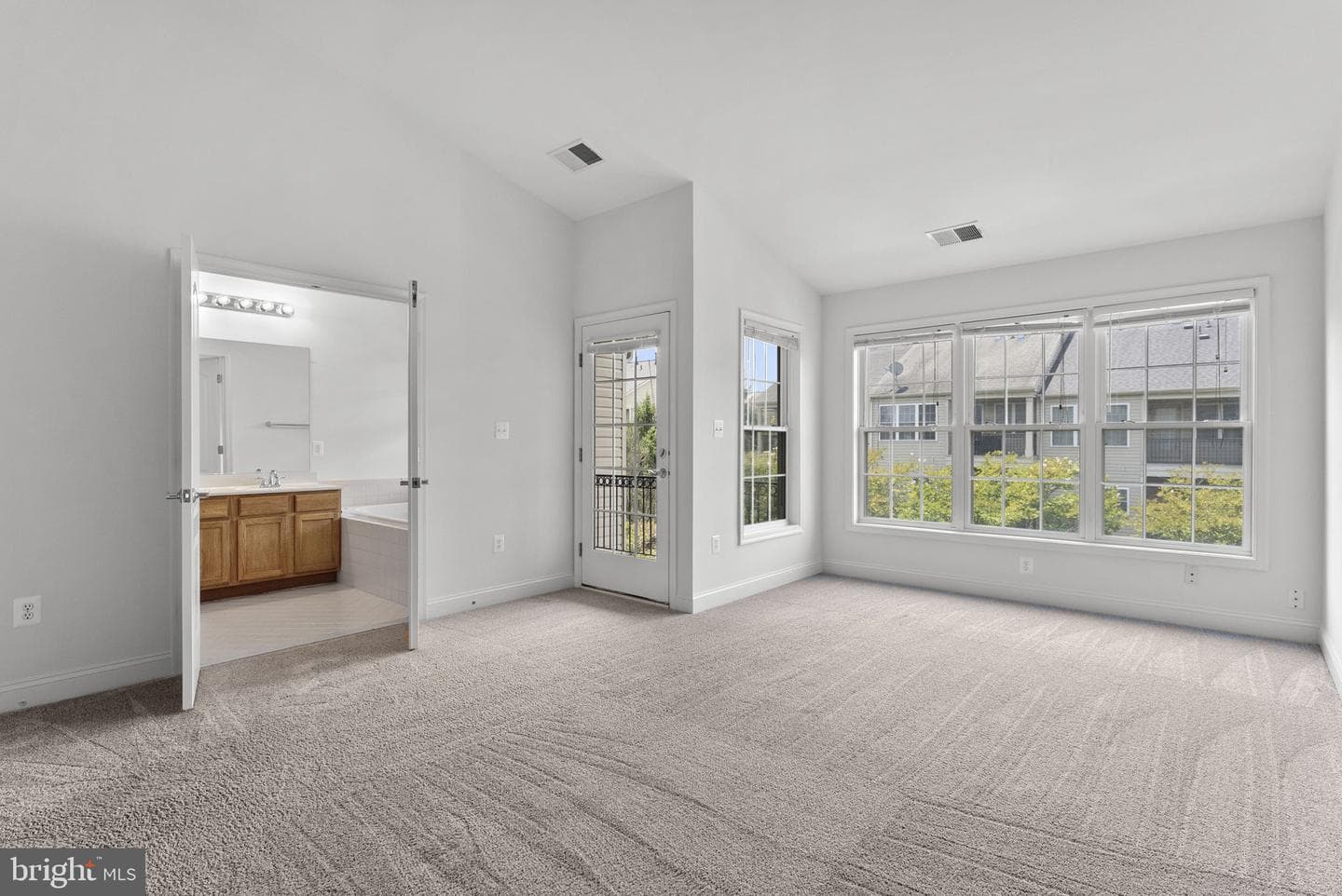 25806 Turlough Terrace photo 54