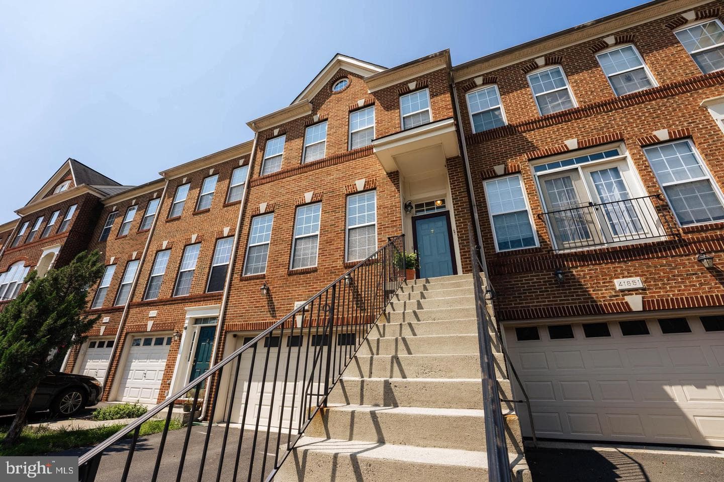 41853 Cinnabar Square, Aldie