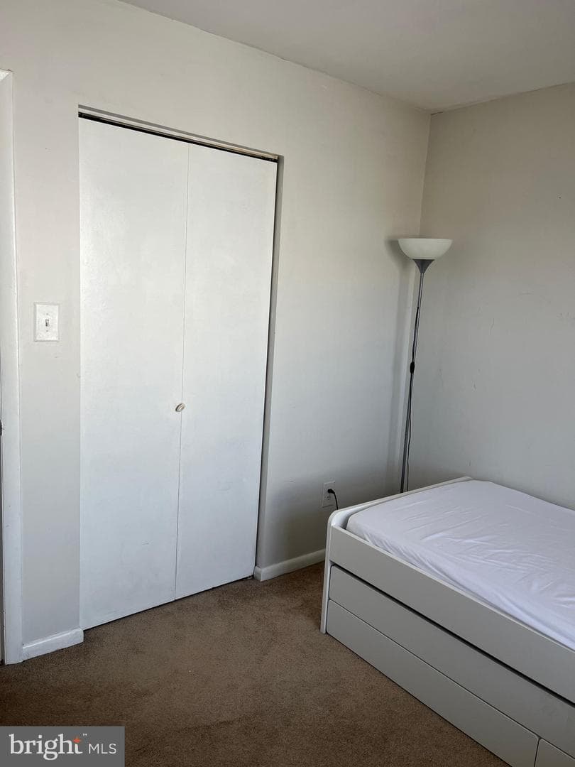 410 Hummer Court photo 27