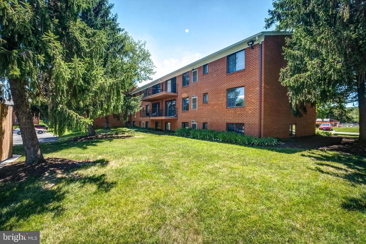 125 Clubhouse Drive SW #5 photo 39