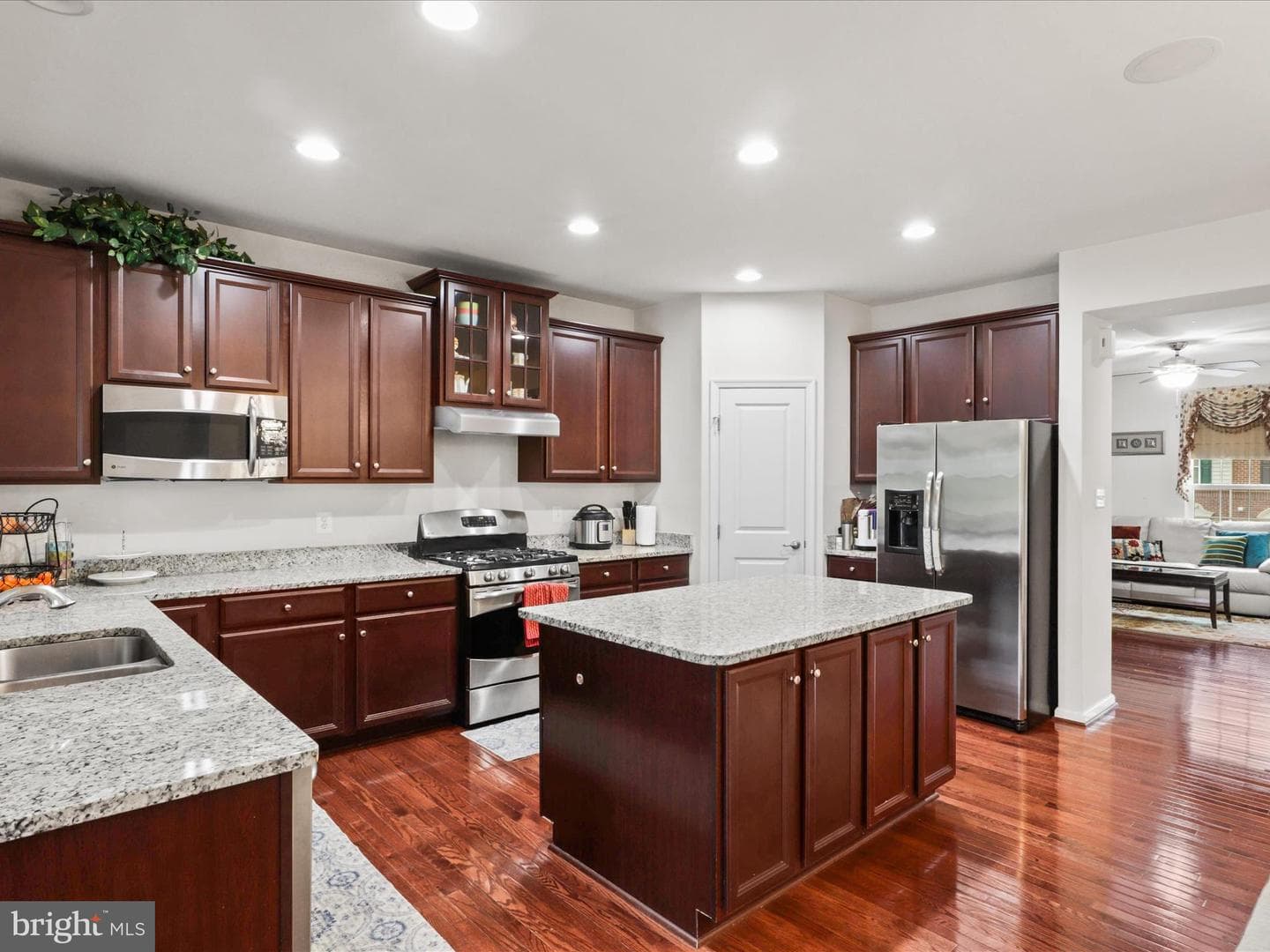 22935 Chinkapin Oak Terrace photo 10