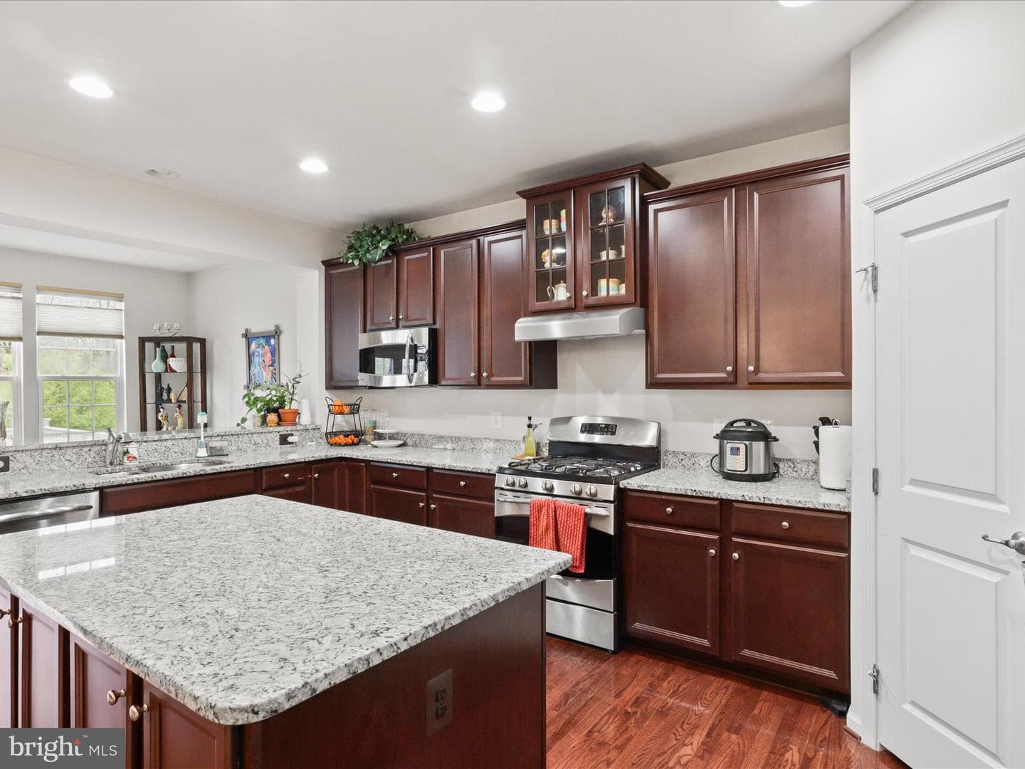 22935 Chinkapin Oak Terrace photo 9