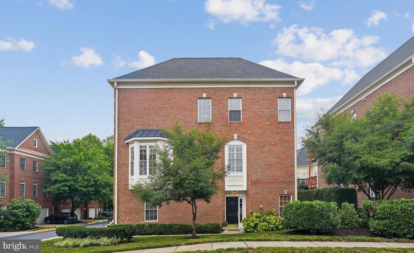 47761 Scotsborough Square, Sterling