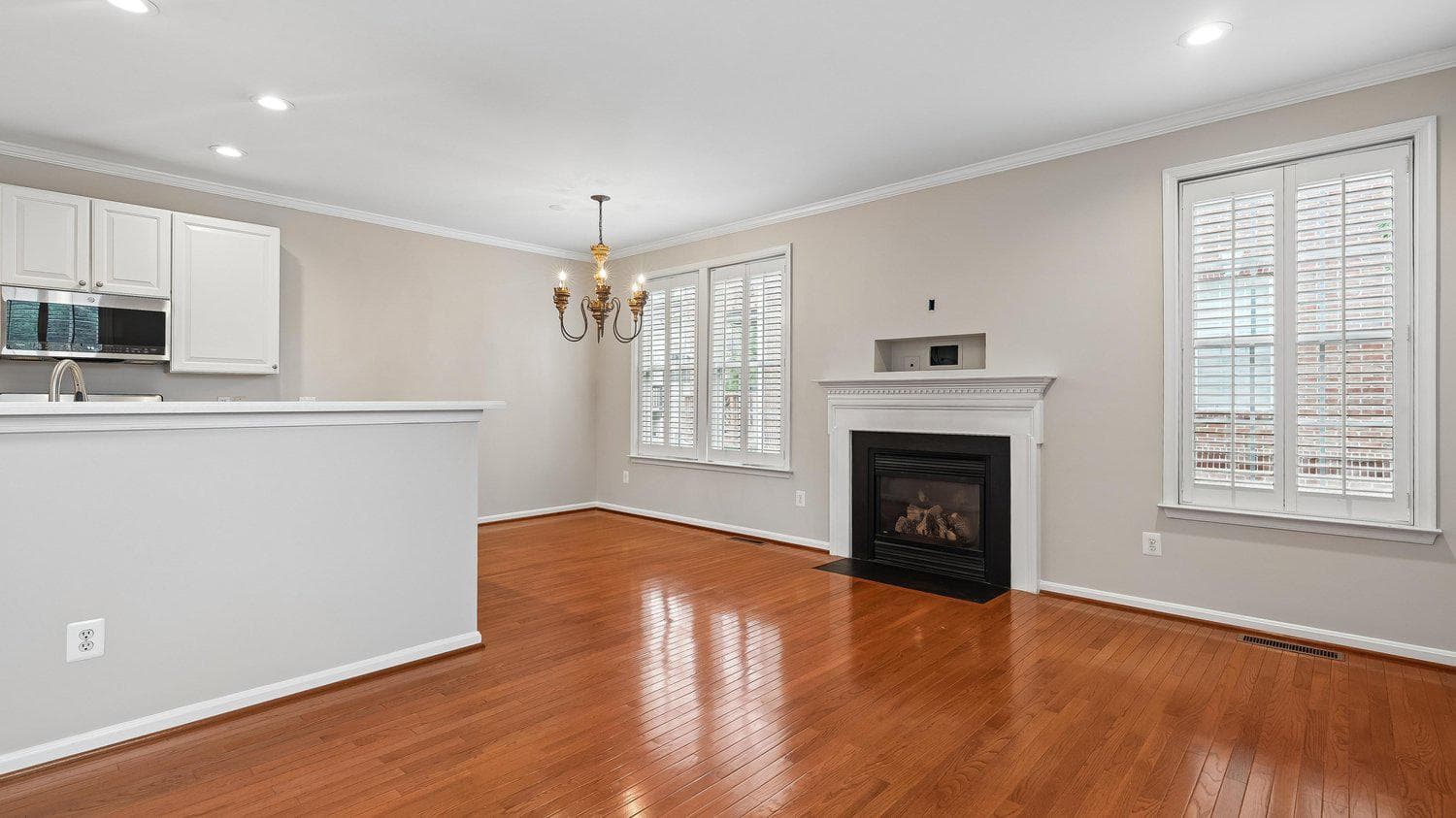 47761 Scotsborough Square photo 20