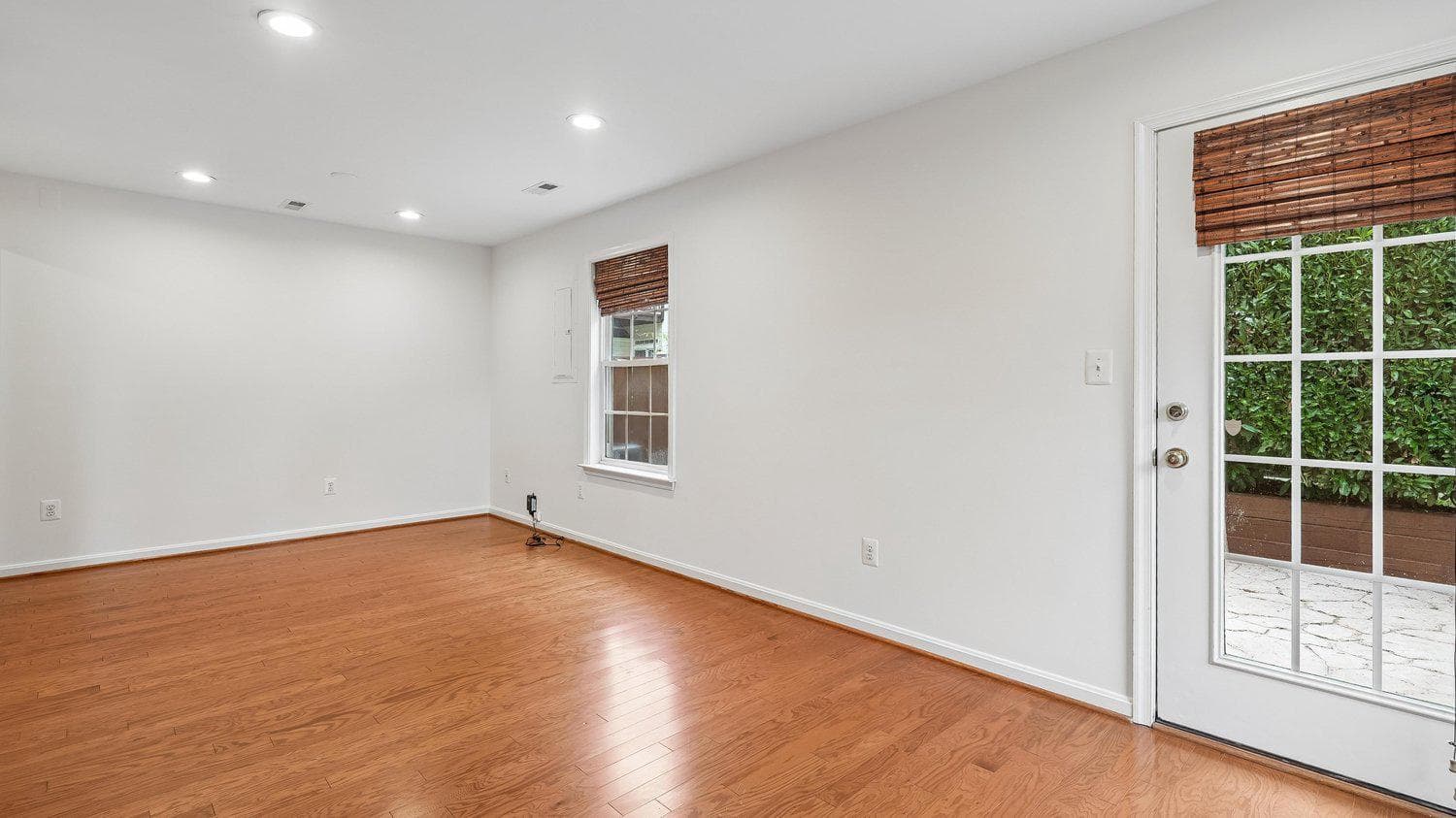 47761 Scotsborough Square photo 5
