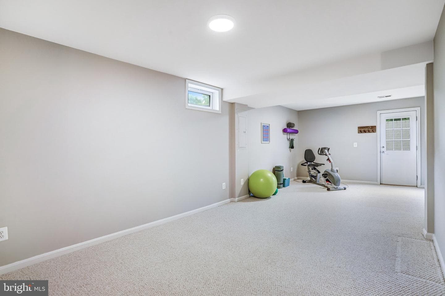 712 Sunflower Court photo 59