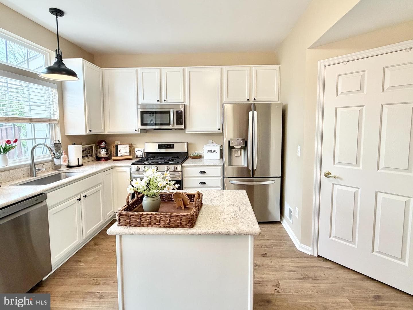44464 Potter Terrace photo 8