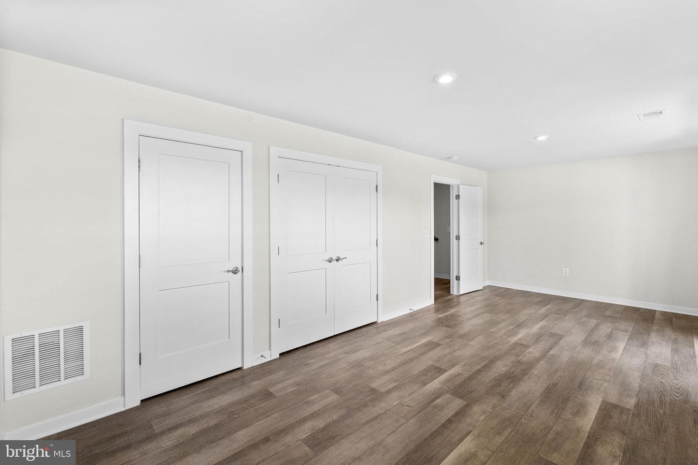 1093 Venifena Terrace SE photo 37