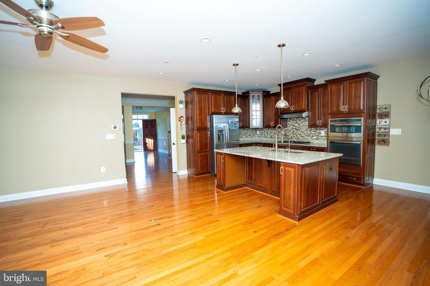 22535 Willington Square photo 13