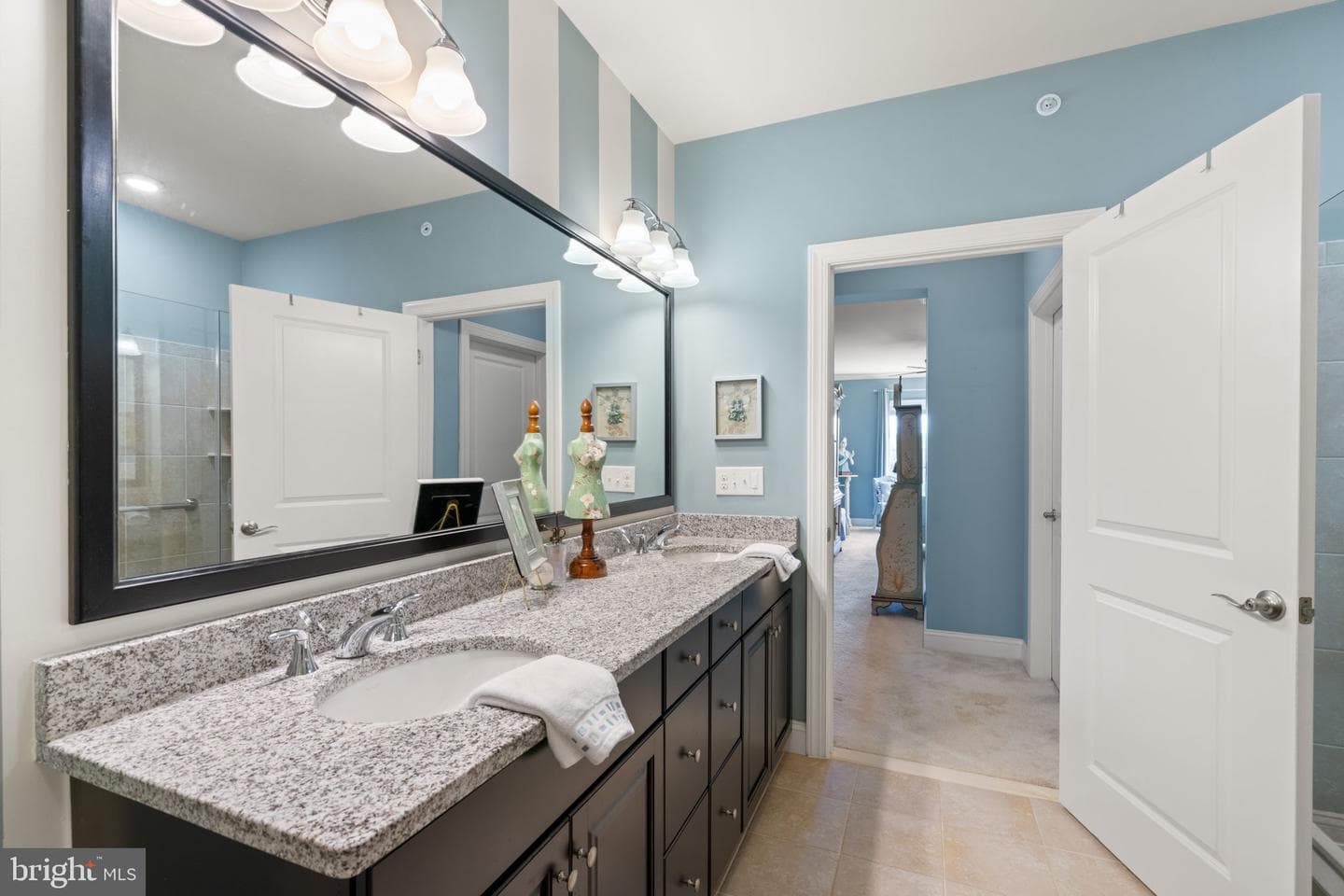 44589 York Crest Terrace #405 photo 21