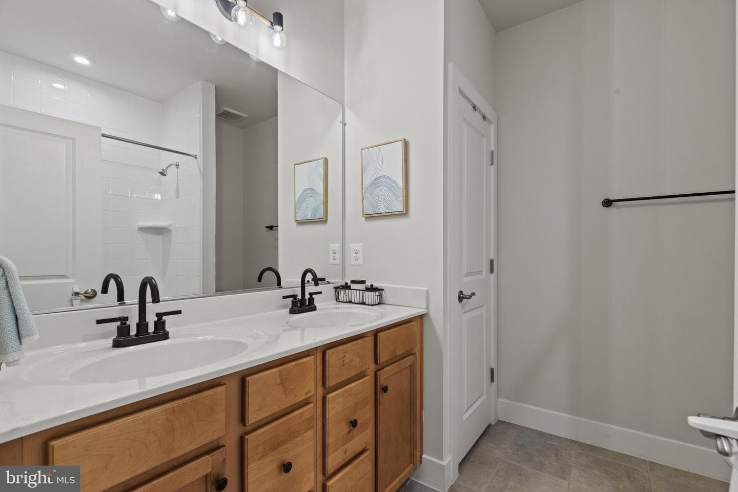 819 Banker Drive SW photo 38