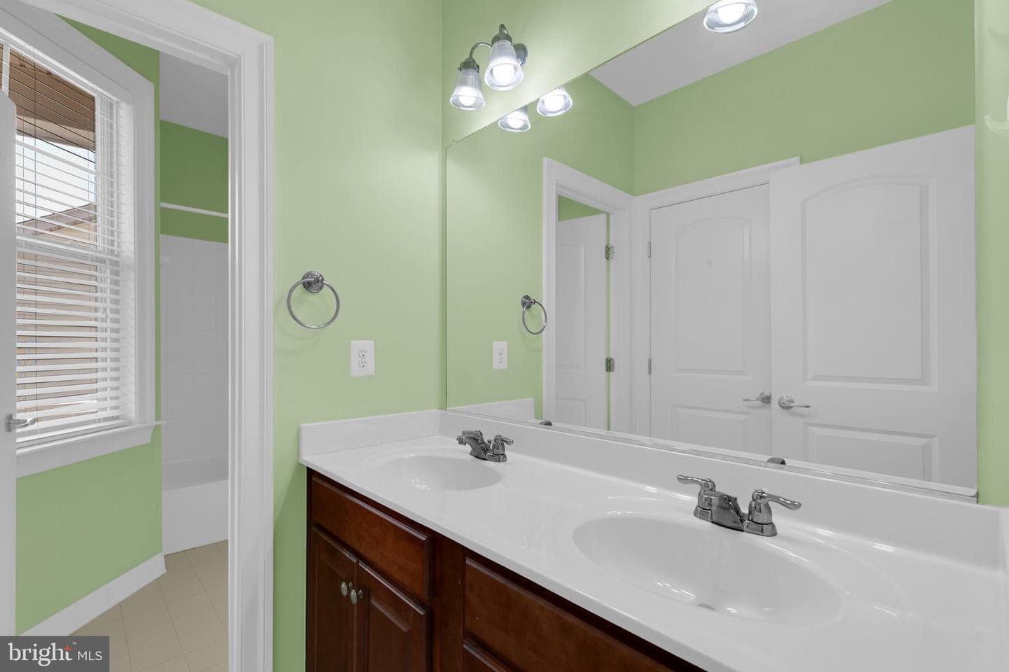 42706 Chisholm photo 49