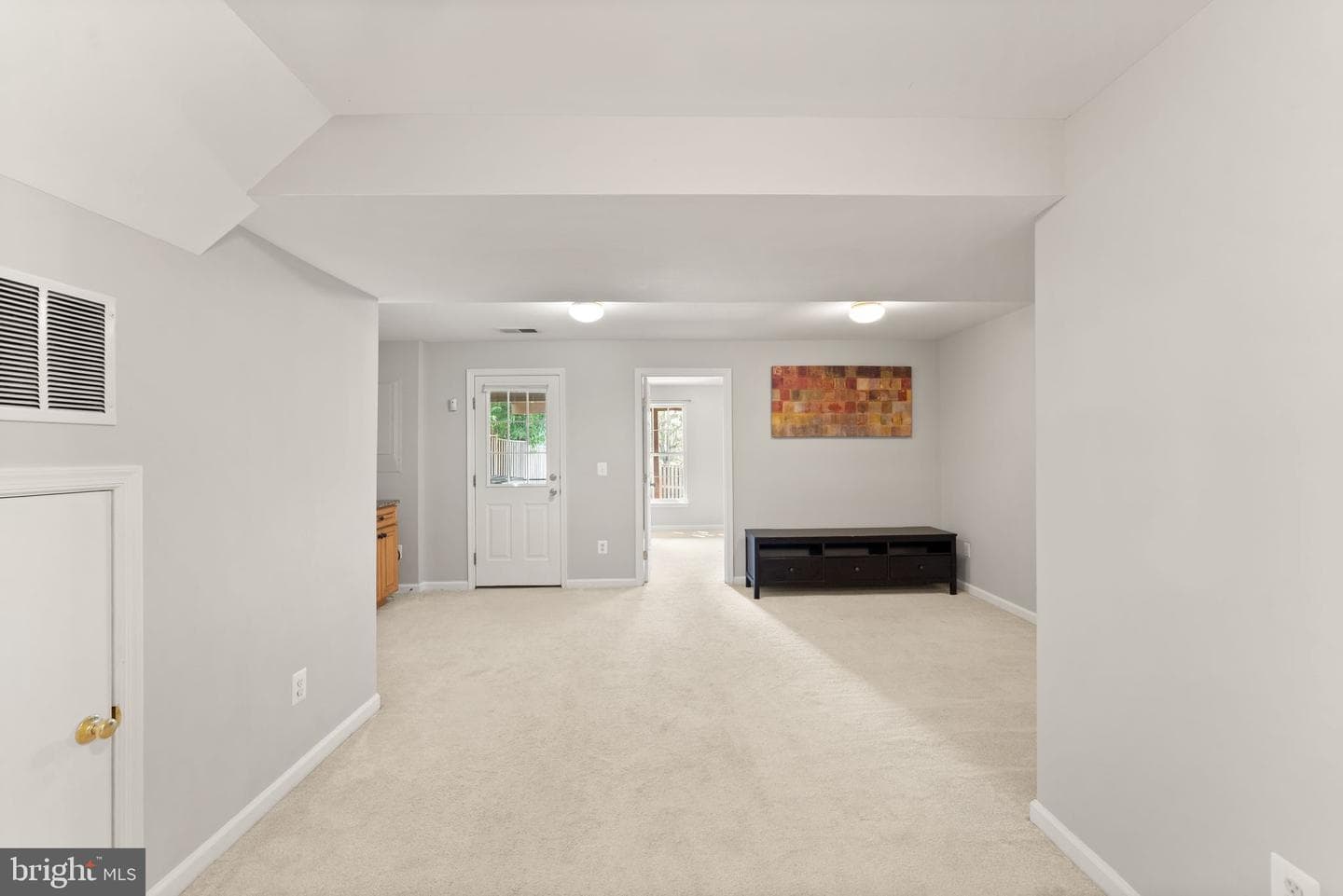 203 Shirley Square SE photo 49