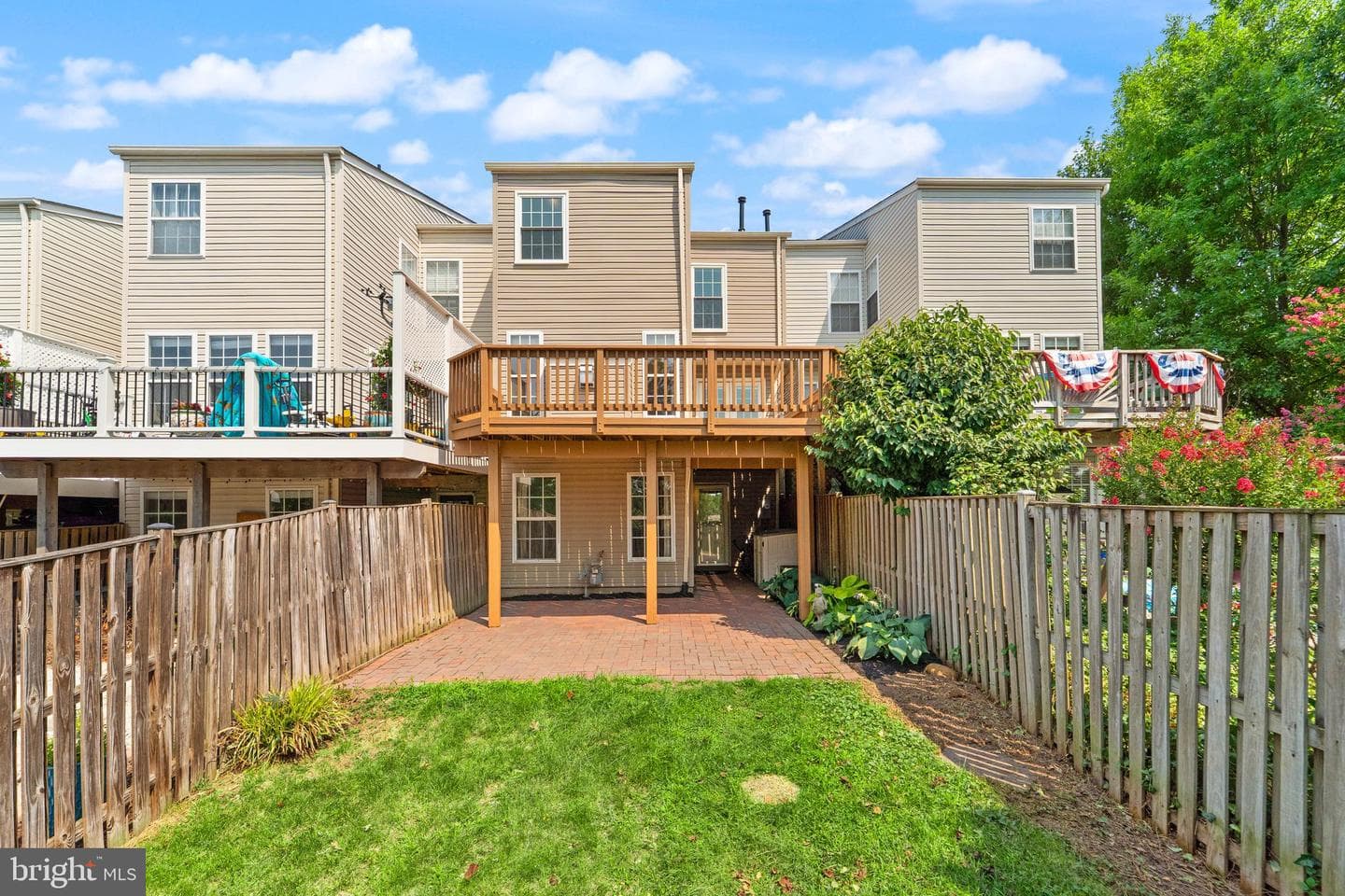 203 Shirley Square SE photo 61