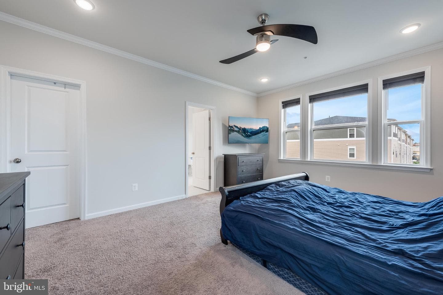 24592 Rosebay Terrace photo 13