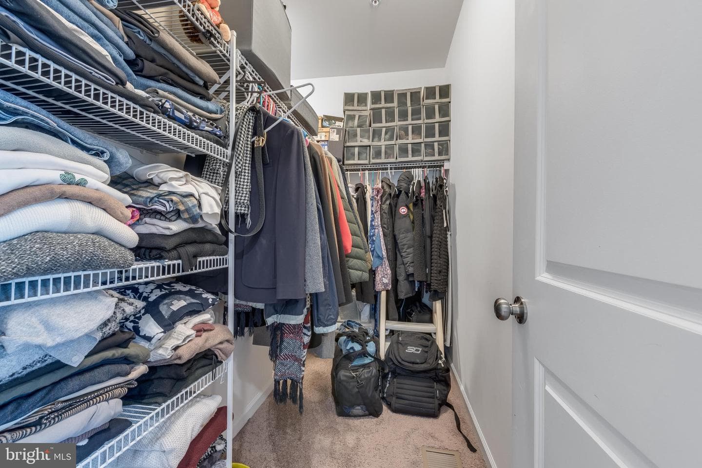 24592 Rosebay Terrace photo 14