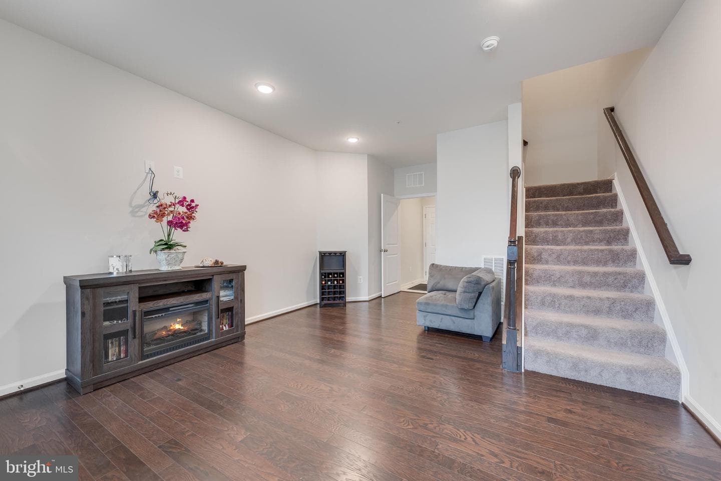 24592 Rosebay Terrace, Aldie