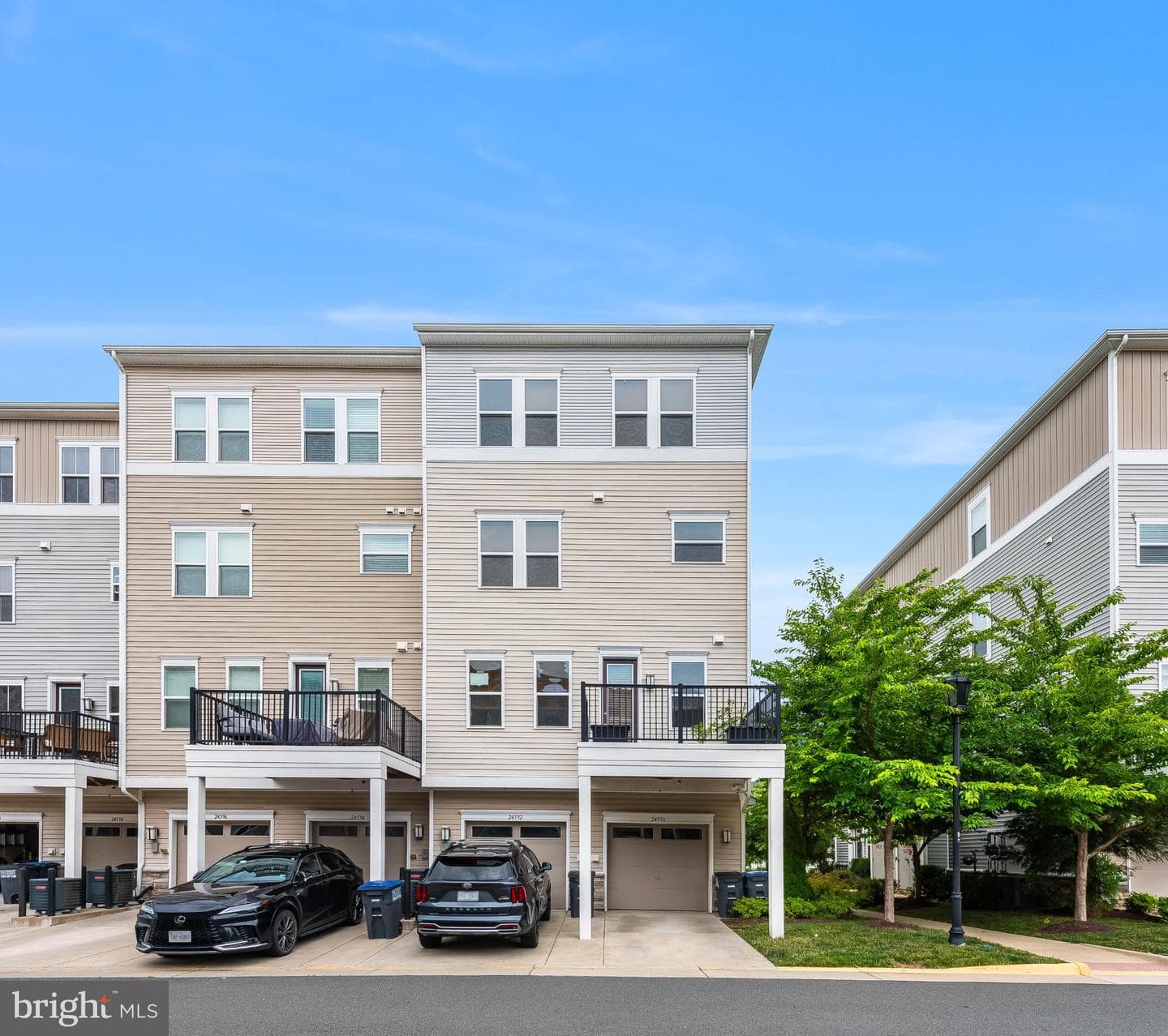 24592 Rosebay Terrace photo 23