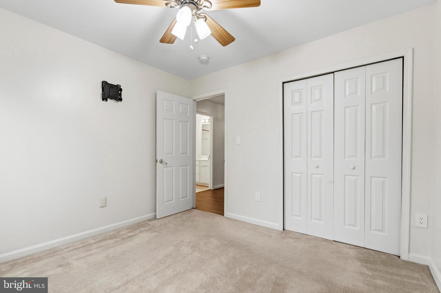 43686 Phelps Terrace photo 23