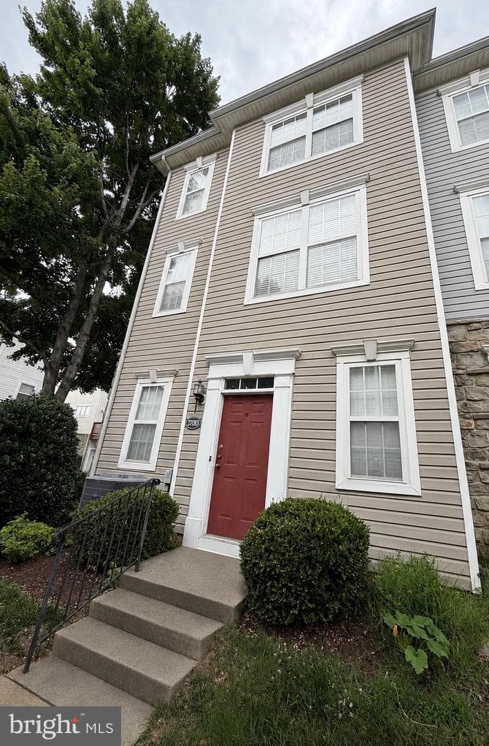 21785 Dragons Green Sq, Ashburn