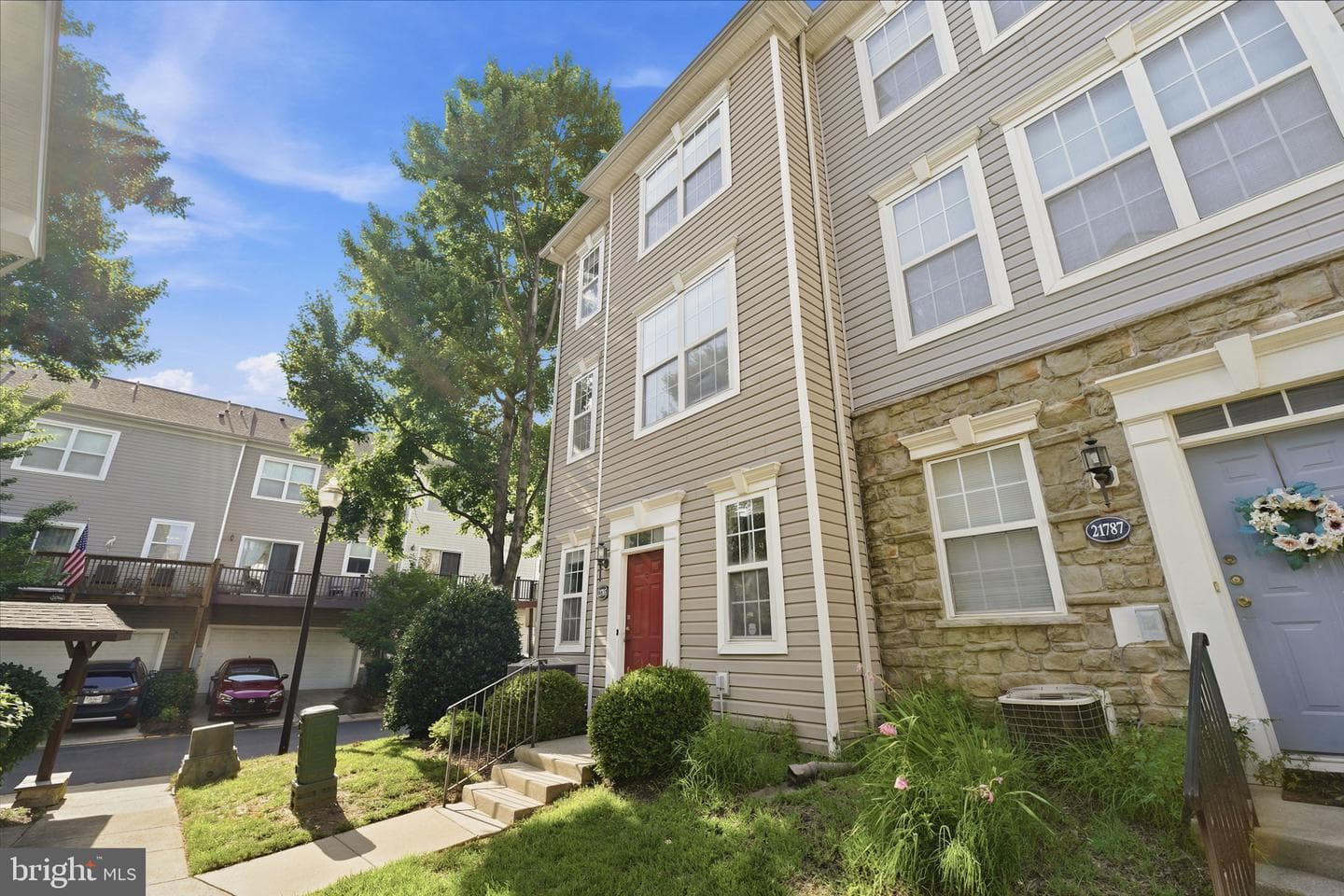 21785 Dragons Green Sq, Ashburn