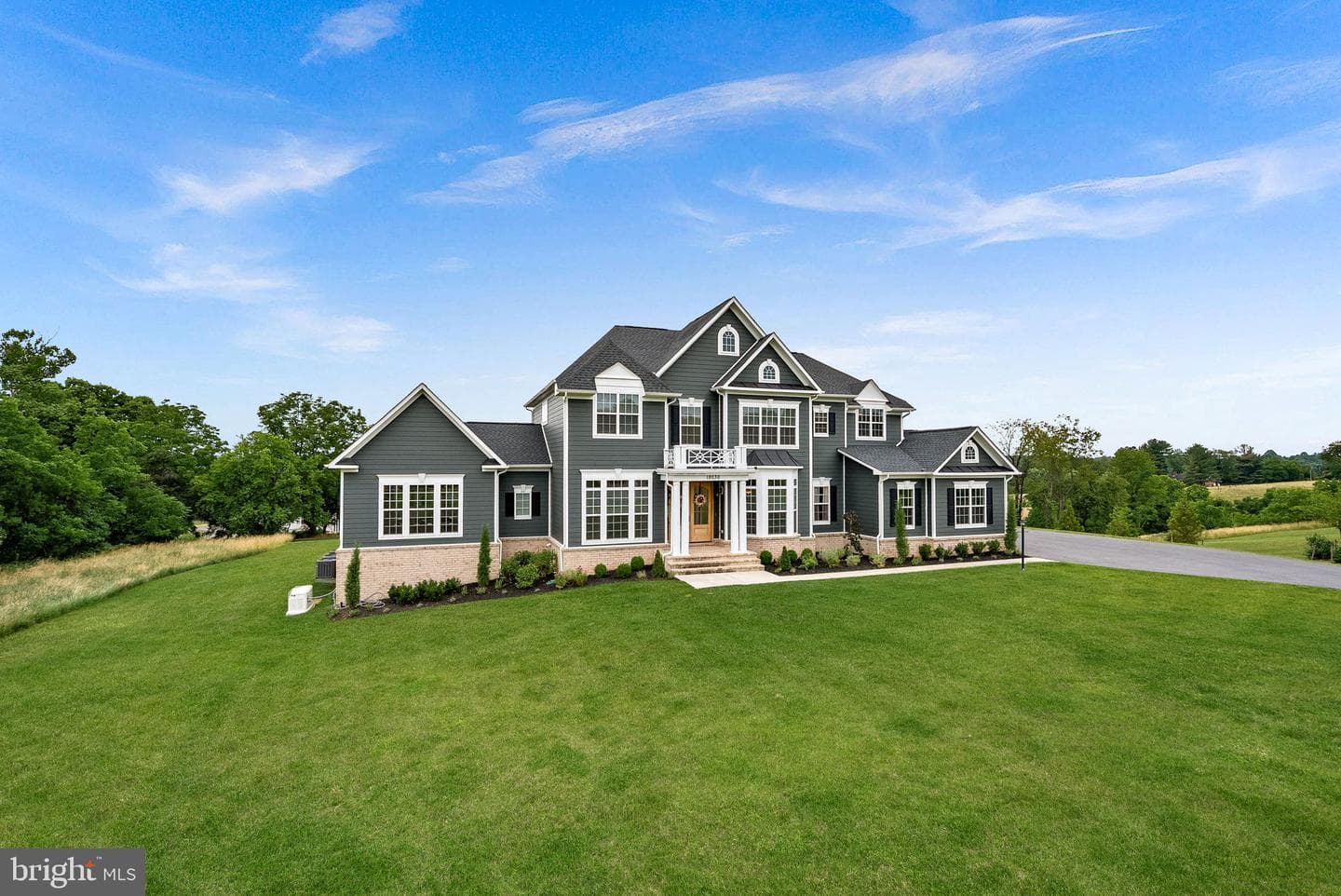 18030 Maintree Farm Court photo 3