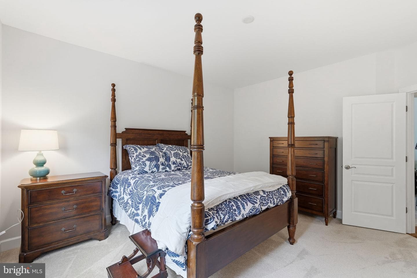 23054 Bronstein Lane photo 40