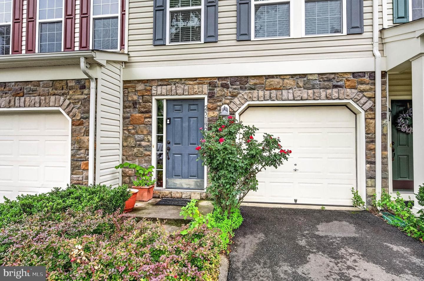25192 Quartzite Terrace photo 2