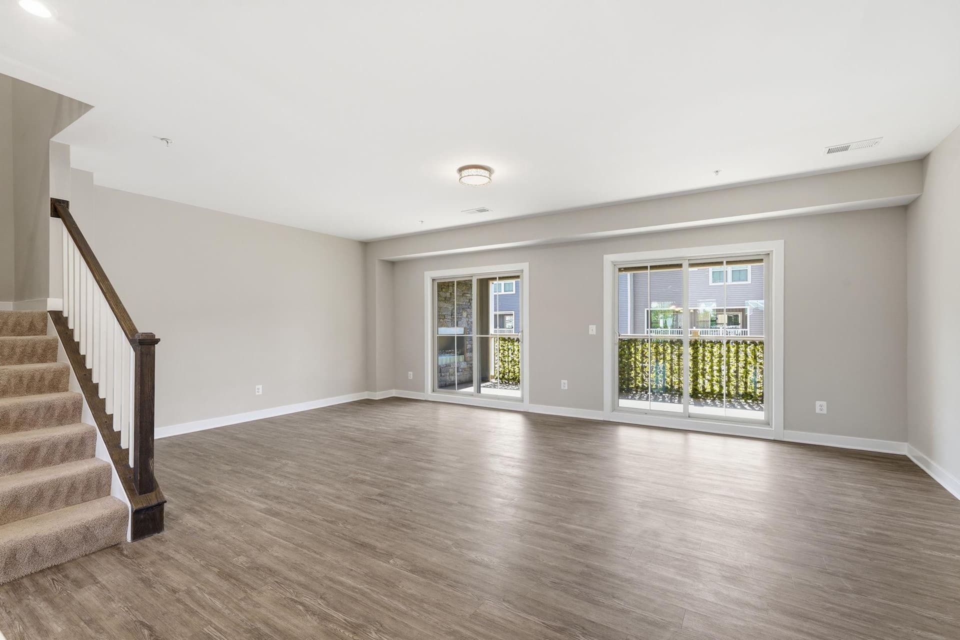 24728 Malibu Terrace photo 11