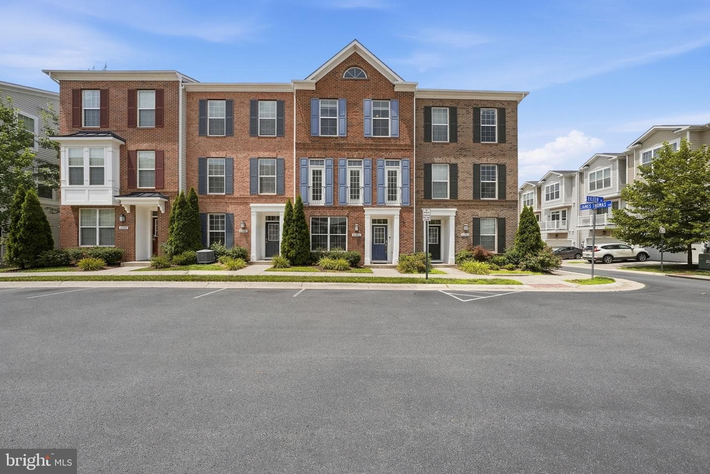 22883 Eileen Square, Sterling