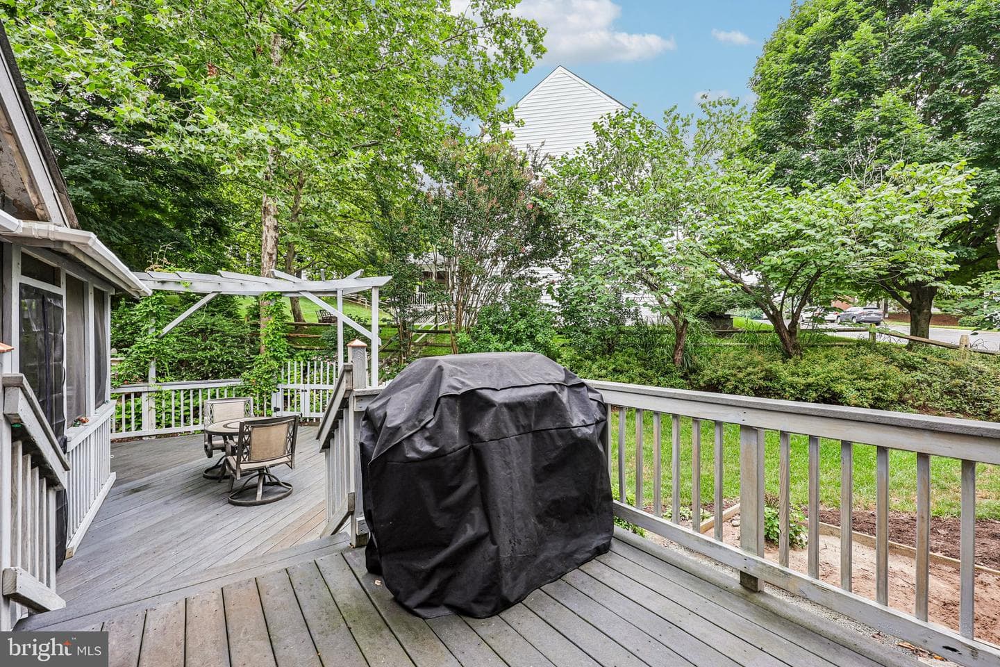 47404 Middle Bluff Place photo 93